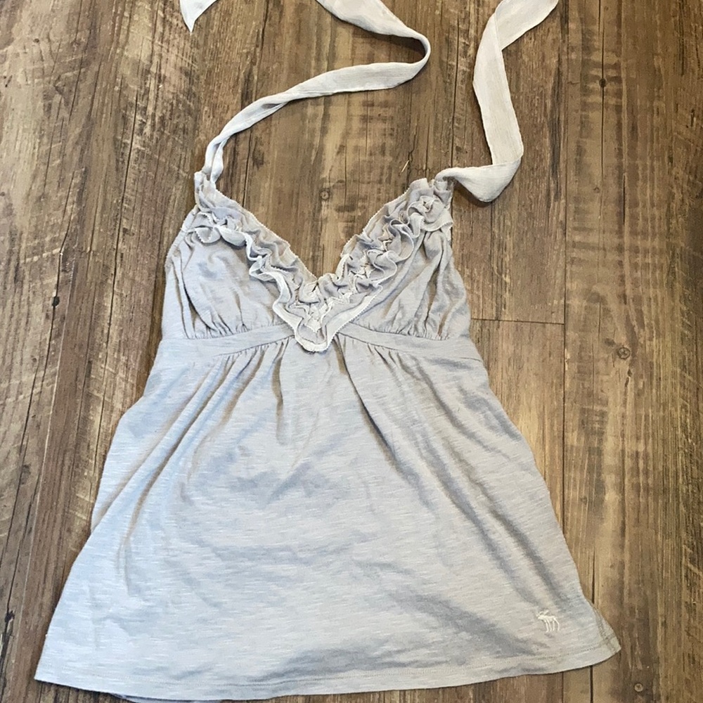 Abercrombie and Fitch pajama tie in the back shirt